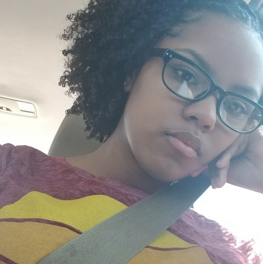 Meet your Posher, Kiana
